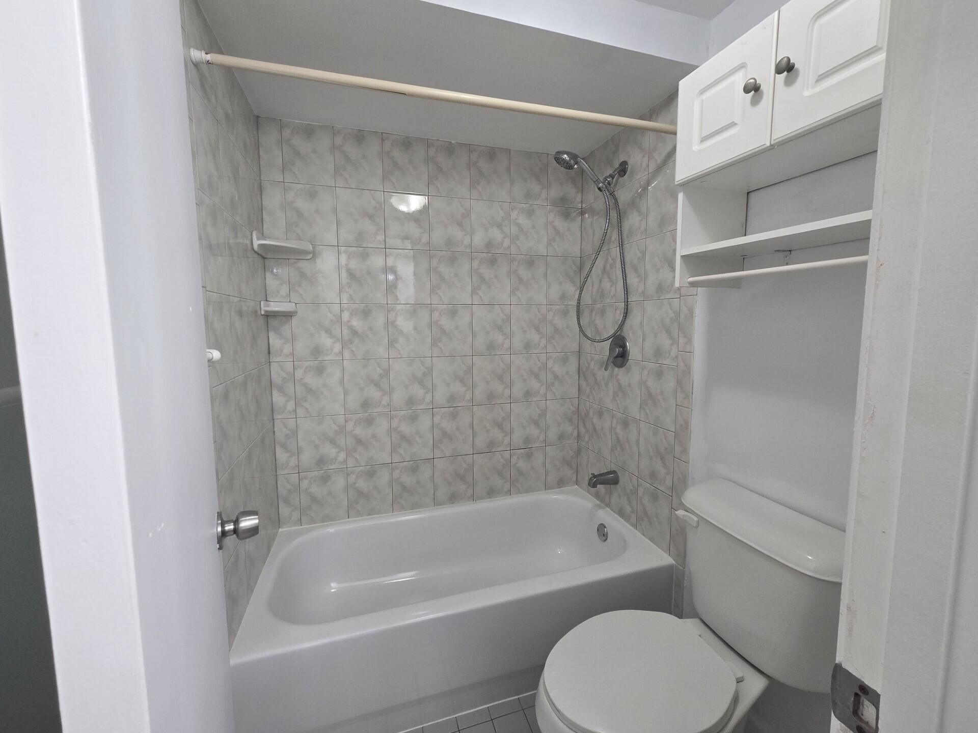 2700 Casita Way, Unit 2140, Delray Beach, FL 33445 Photo