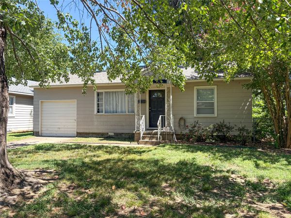 4807 S Detroit Avenue , Tulsa, OK 74105