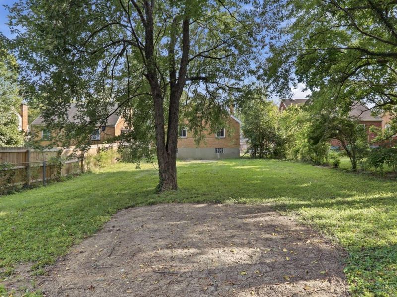 2712 W Galbraith Road, Colerain Township, OH 45239 Photo 7