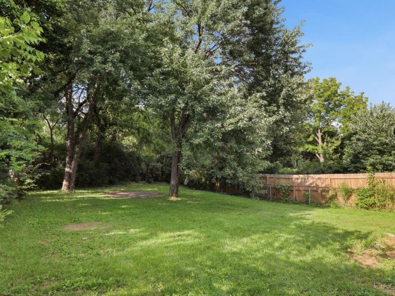 2712 W Galbraith Road, Colerain Township, OH 45239 Photo 8