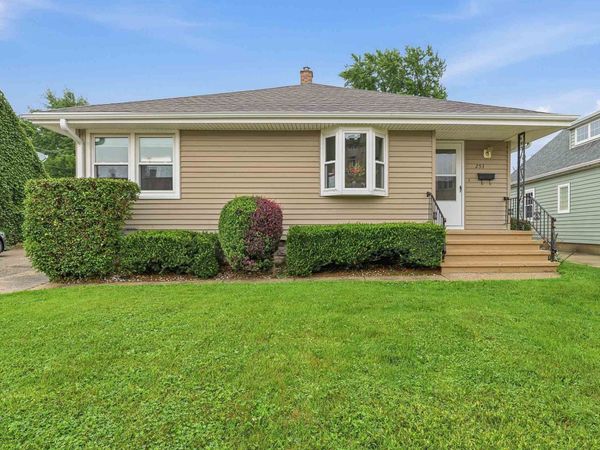253 S Madison Street, Waupun, WI 53963