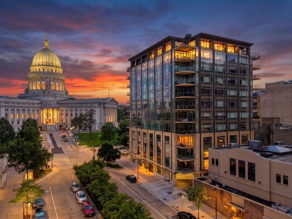 100 Wisconsin Avenue, Unit 1201, Madison, WI 53703