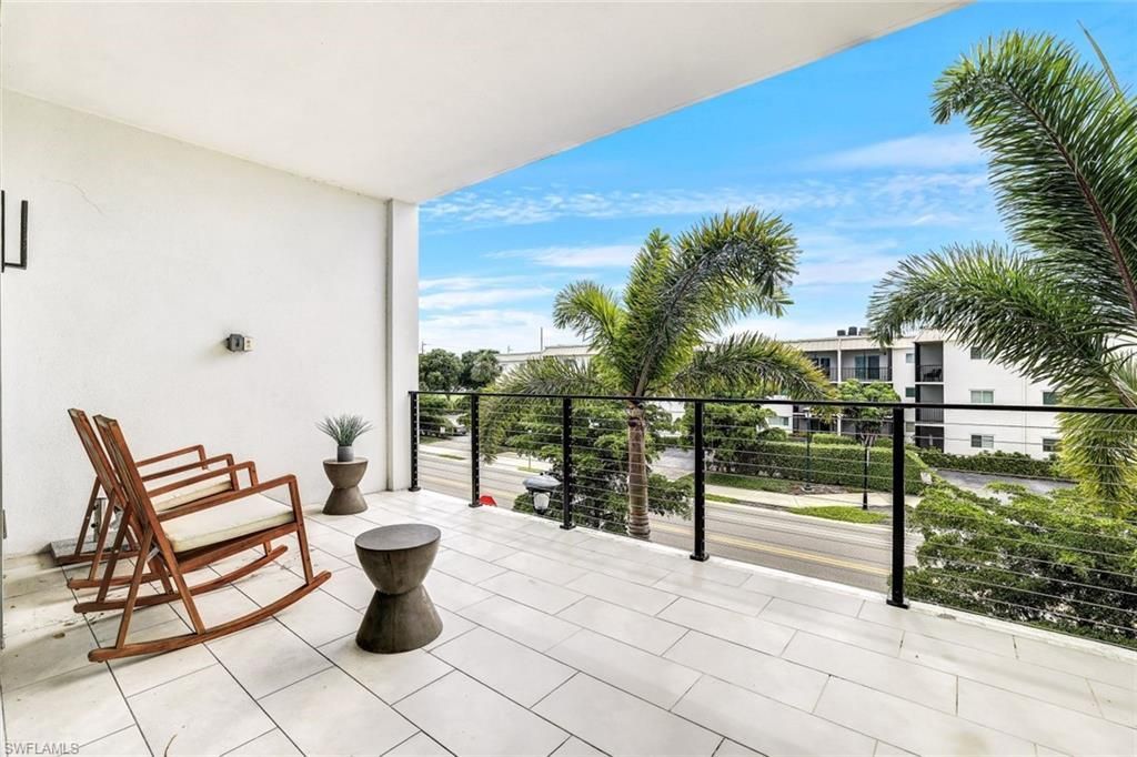 850 Central Ave , Unit 207, Naples, FL 34102 Photo