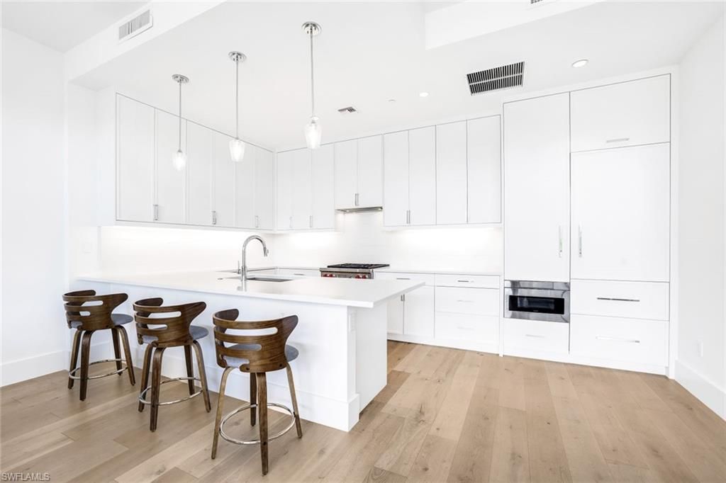 850 Central Ave , Unit 207, Naples, FL 34102 Photo