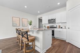 1031 Autumn Maple Dr photo 4
