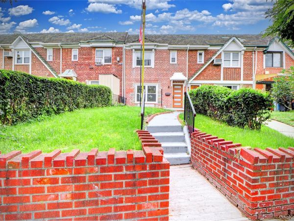 6110 84th Street , Middle Village, NY 11379