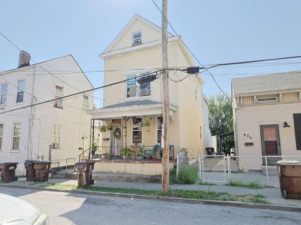 627 W 11th Street, Independence, KY 41051