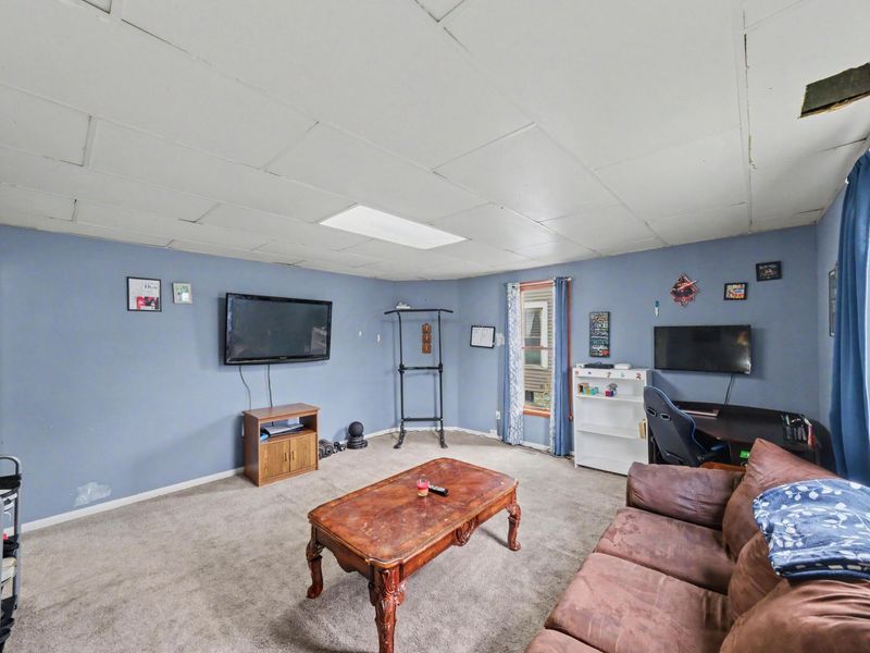 278 S Grand Avenue , Marion, OH 43302 Photo 4