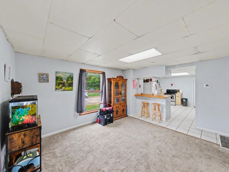 278 S Grand Avenue , Marion, OH 43302 Photo 6