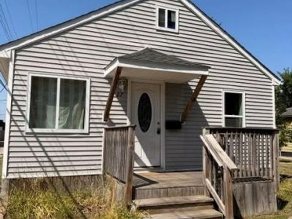 27 E Maxlow Avenue , Hazel Park, Mi 48030