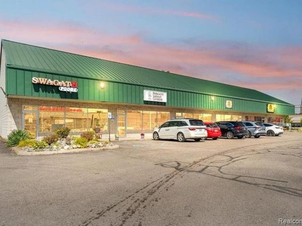 1060 Trowbridge Road , East Lansing, Mi 48823