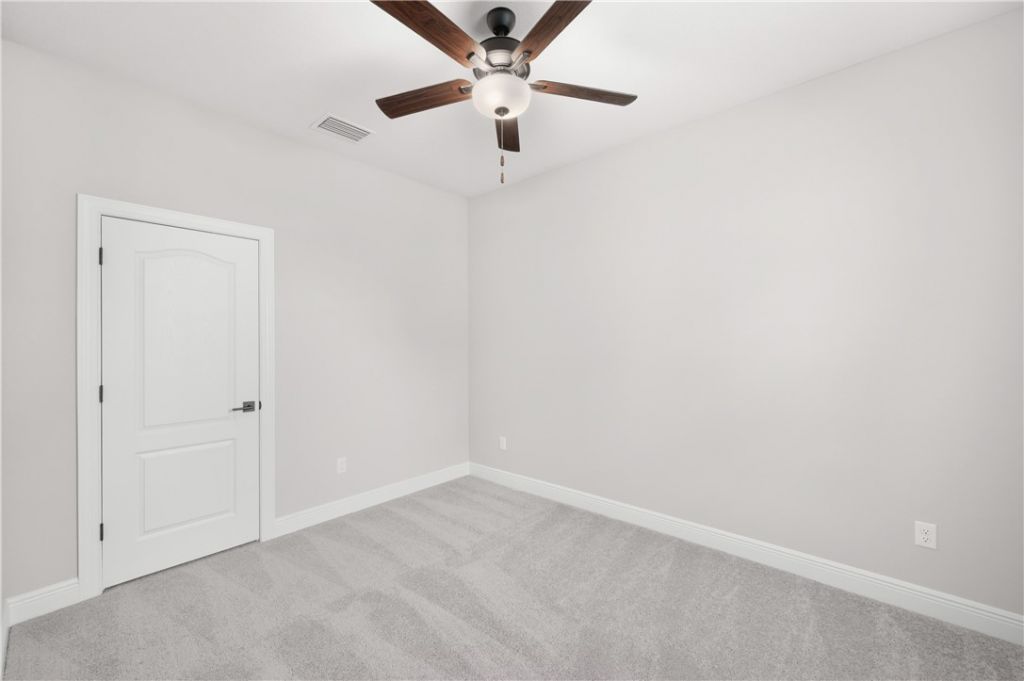 8046 99th Court , Vero Beach, FL 32967 Photo
