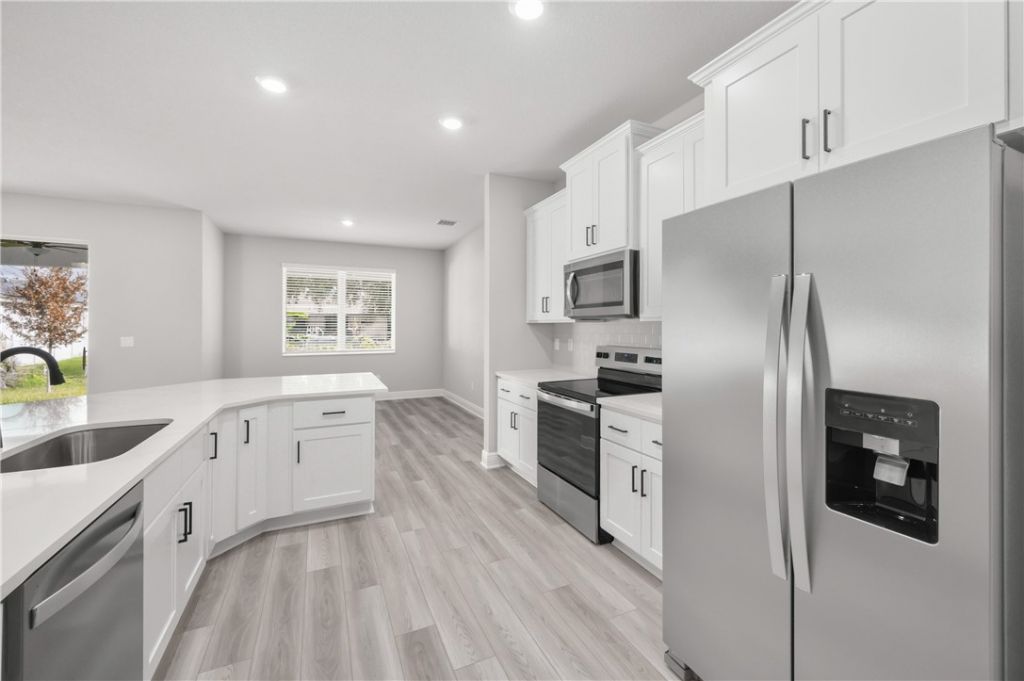 8046 99th Court , Vero Beach, FL 32967 Photo