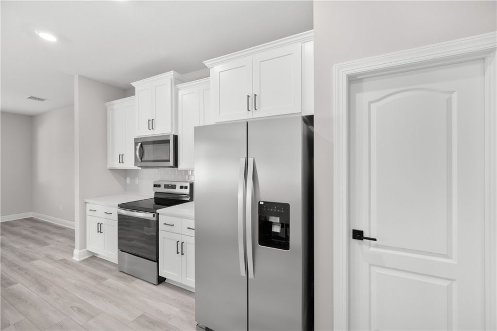 8046 99th Court , Vero Beach, FL 32967 Photo