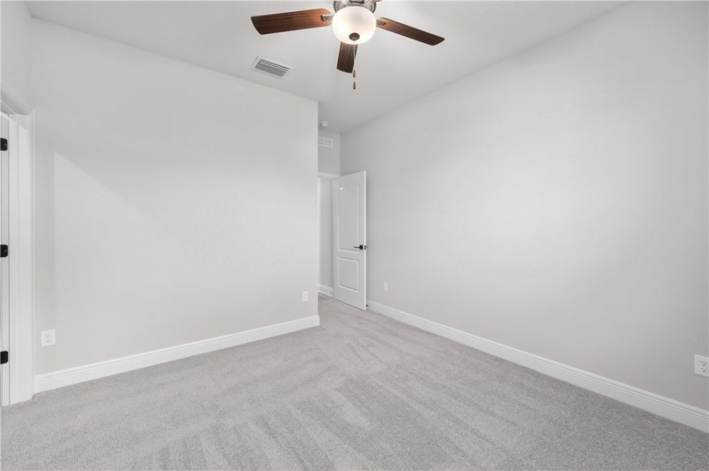 8046 99th Court , Vero Beach, FL 32967 Photo