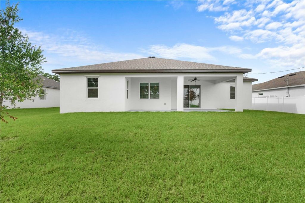 8046 99th Court , Vero Beach, FL 32967 Photo
