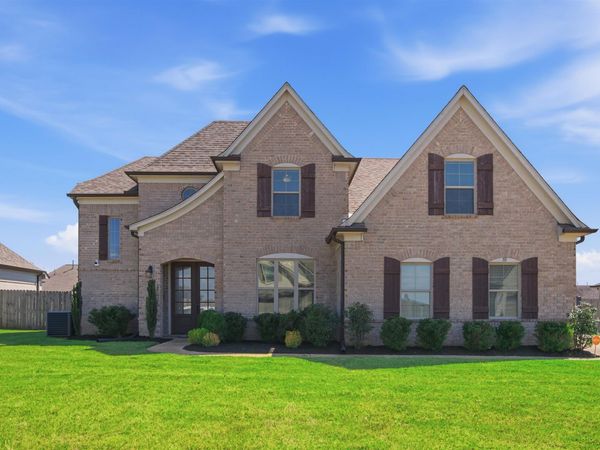 50 CYPRESS POINT RD, Oakland, TN 38060