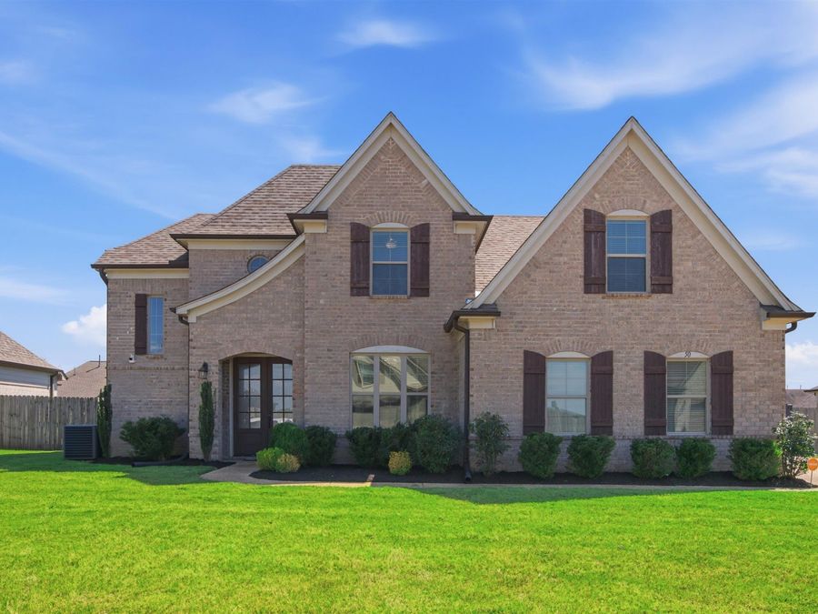 Property Image 1