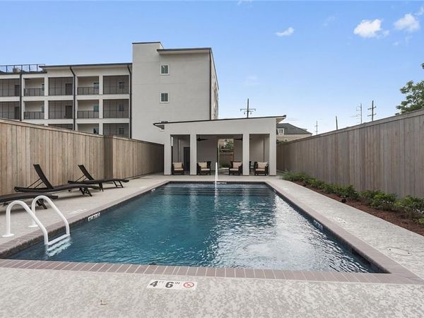 2100 SAINT THOMAS Street, Unit 303, New Orleans, LA 70130