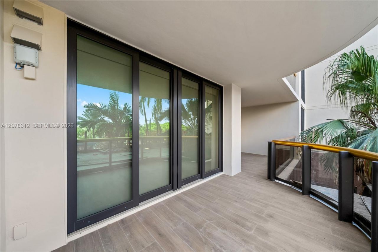 9999 Collins Ave, Unit 3F, Bal Harbour, FL 33154 Photo