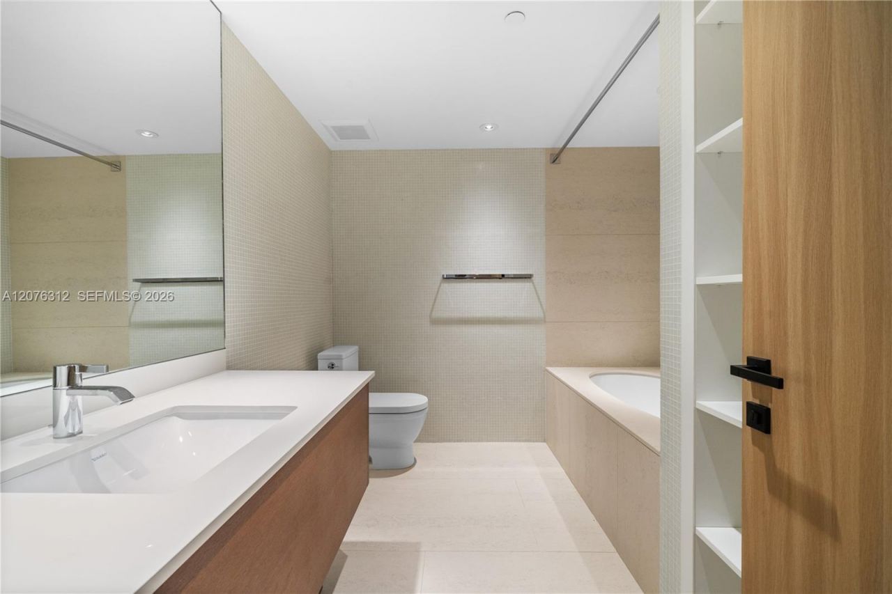 9999 Collins Ave, Unit 3F, Bal Harbour, FL 33154 Photo