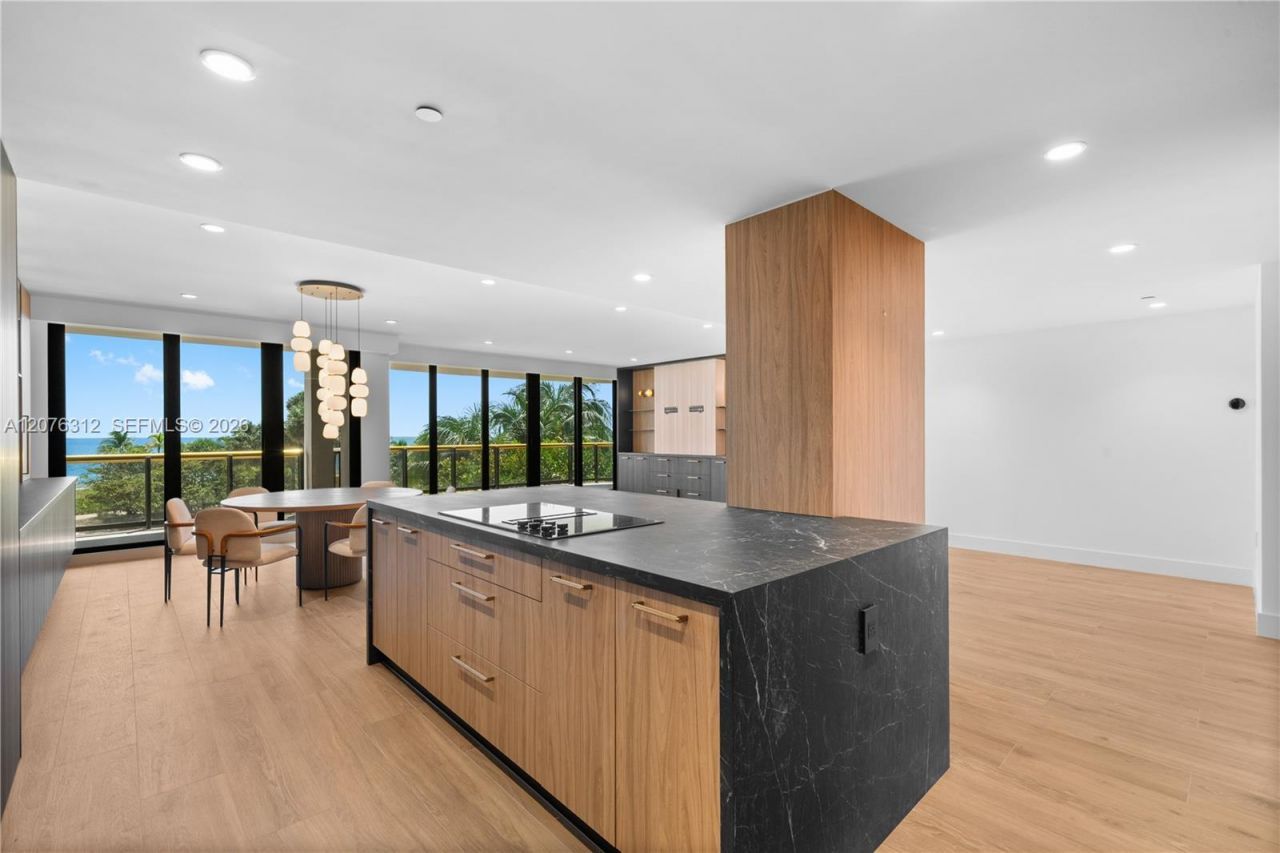 9999 Collins Ave, Unit 3F, Bal Harbour, FL 33154 Photo