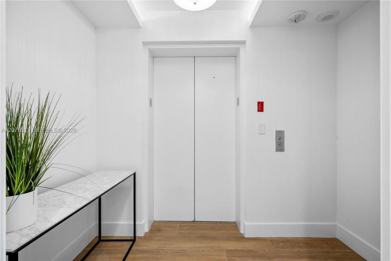 9999 Collins Ave, Unit 3F, Bal Harbour, FL 33154 Photo