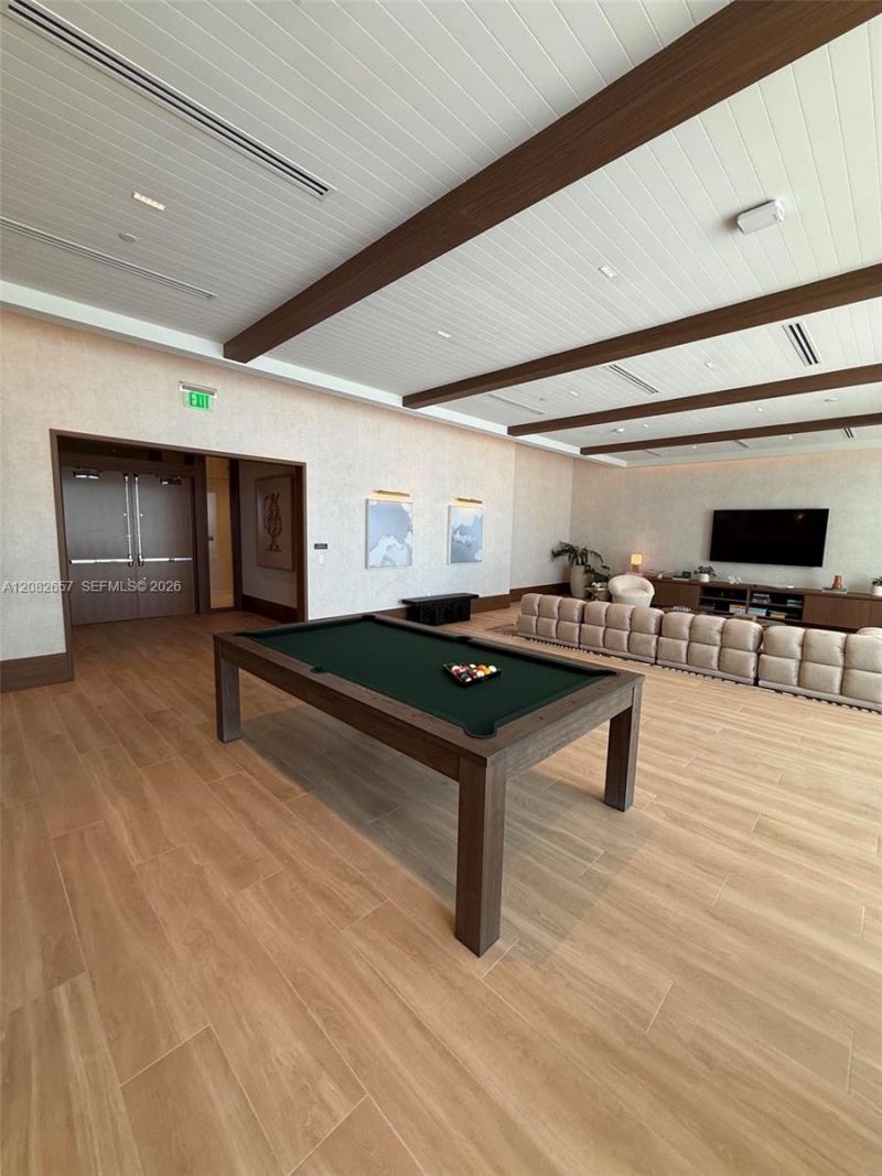 2411 Laguna Circle , Unit 2703, North Miami, FL 33181 Photo