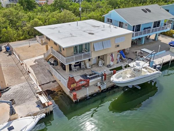 621 Cuda Ln, Unit 2, Key Largo, FL 33037