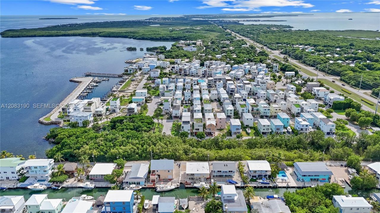 621 Cuda Ln, Unit 2, Key Largo, FL 33037 Photo