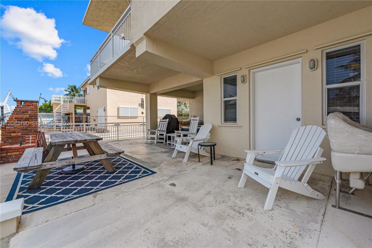 621 Cuda Ln, Unit 2, Key Largo, FL 33037 Photo
