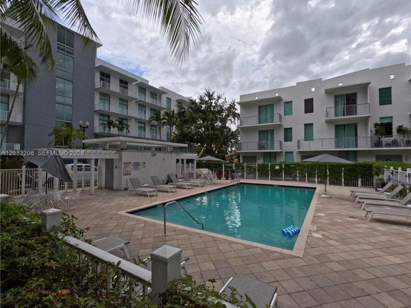 2100 Van Buren St , Unit 222, Hollywood, FL 33020