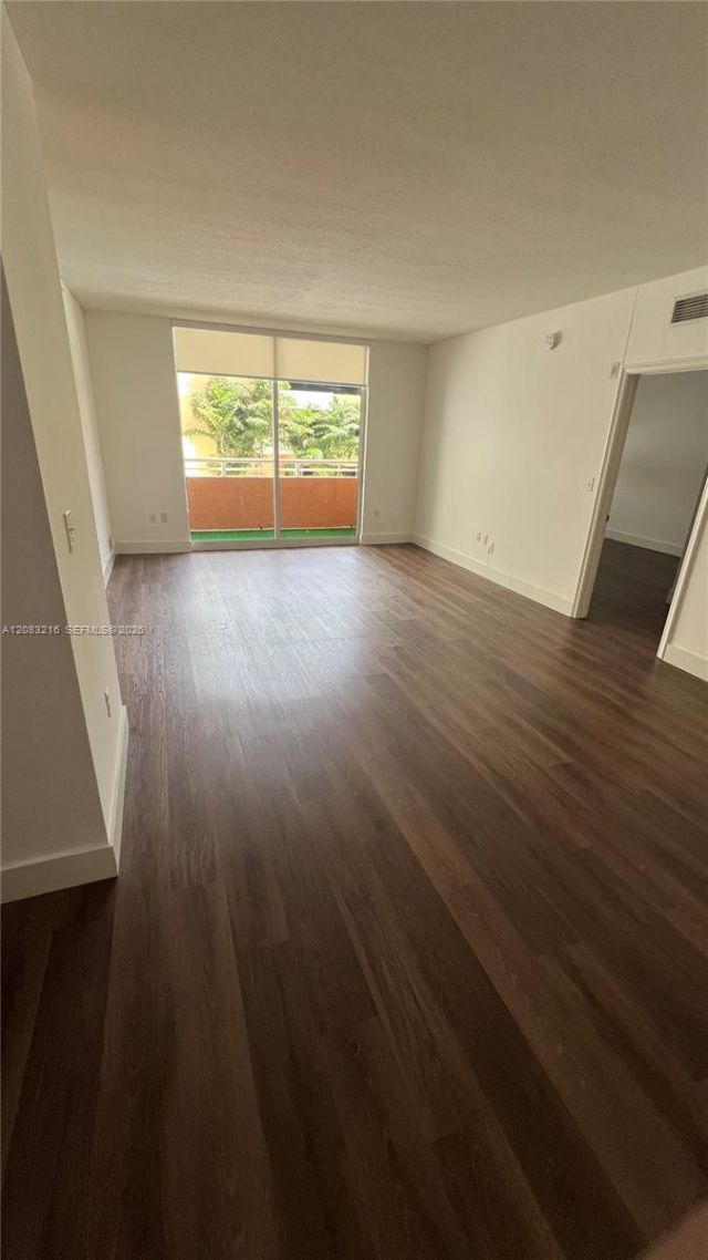 2775 NE 187th St , Unit 227, Aventura, FL 33180 Photo