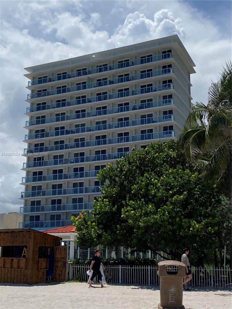 19201 Collins Ave , Unit 314, Sunny Isles Beach, FL 33160 Photo