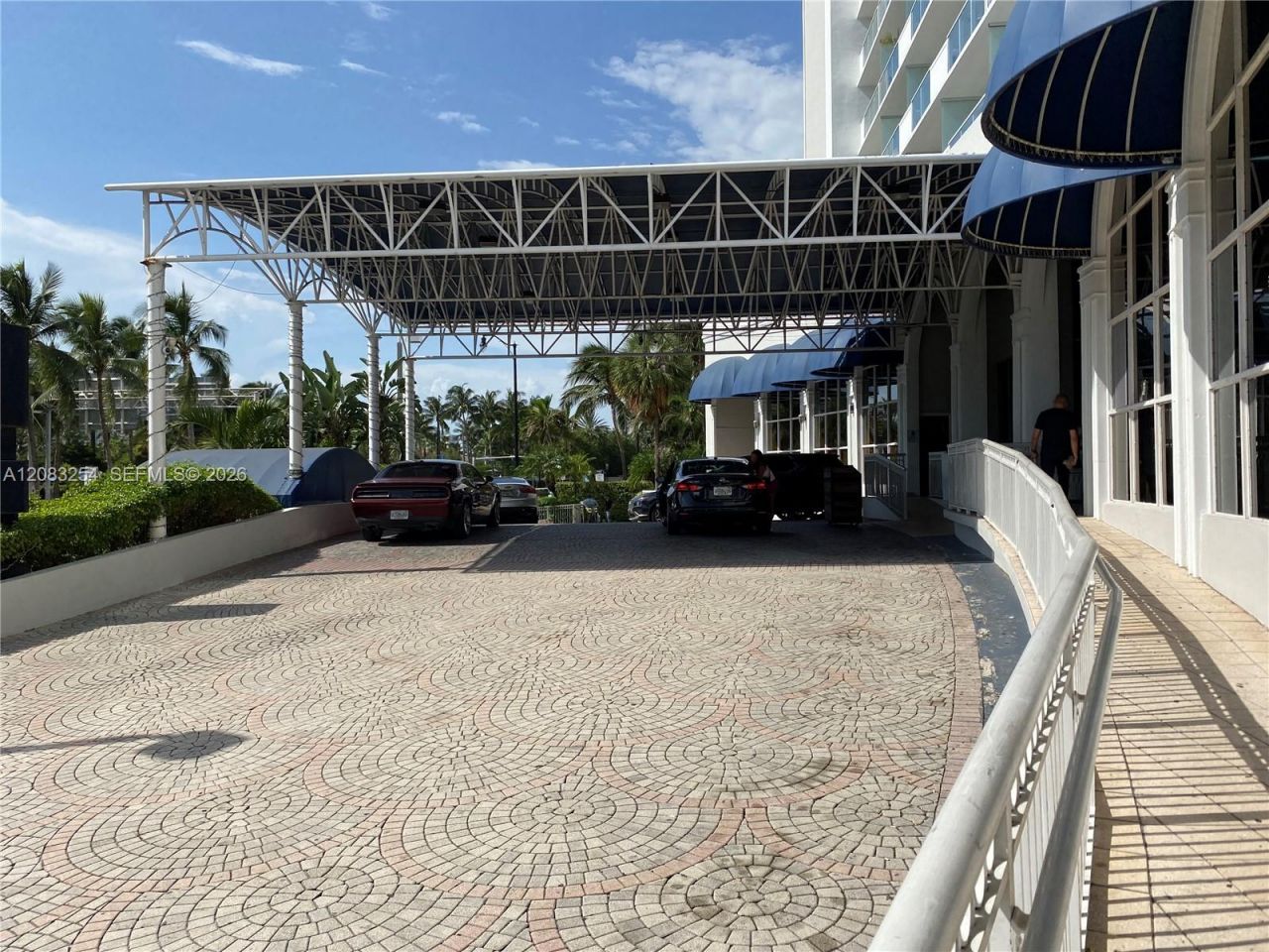 19201 Collins Ave , Unit 314, Sunny Isles Beach, FL 33160 Photo