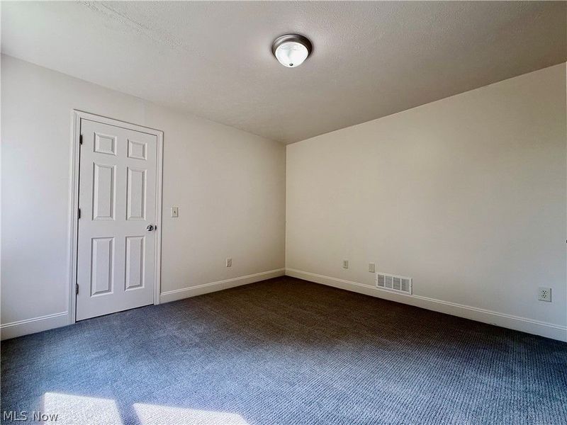 241 Reed Avenue, Campbell, OH 44405 Photo 12