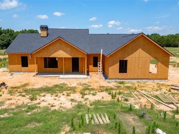124 Creek Stone Drive , Hartwell, GA 30643