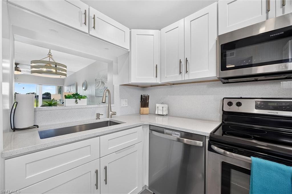 1624 Pine Valley Dr , Unit 117, Fort Myers, FL 33907 Photo