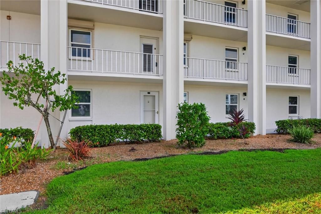 1624 Pine Valley Dr , Unit 117, Fort Myers, FL 33907 Photo