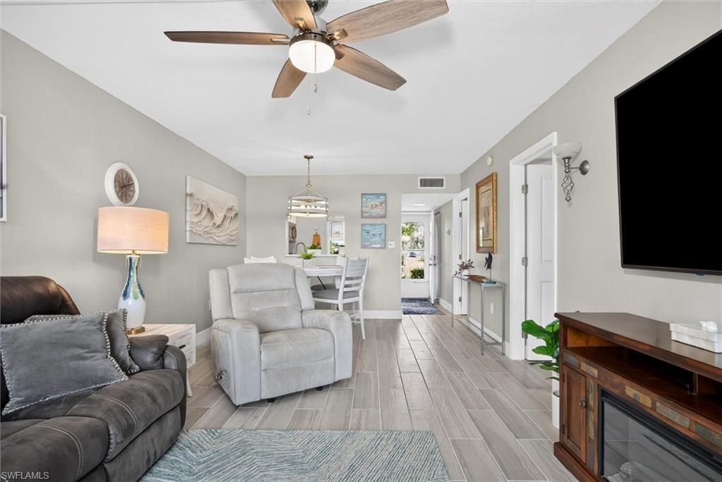 1624 Pine Valley Dr , Unit 117, Fort Myers, FL 33907 Photo