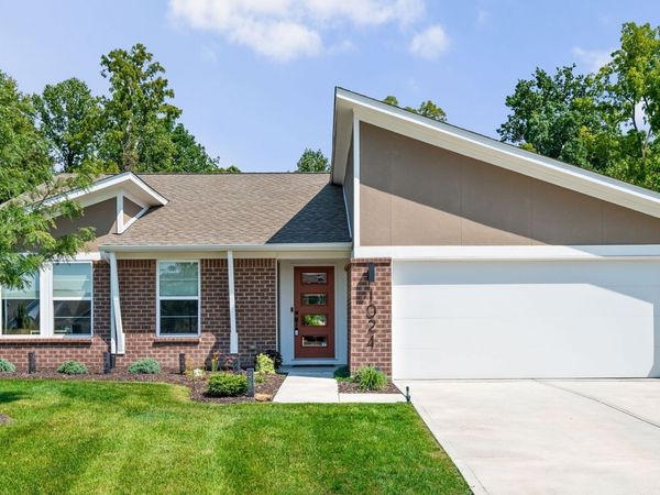 1024 Cyprian Way , Lebanon, IN 46052
