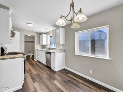 4962 Newport Court, Reno, NV 89506 Photo