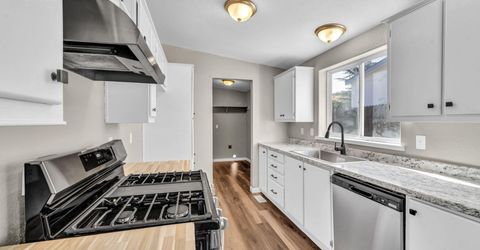 4962 Newport Court, Reno, NV 89506 Photo