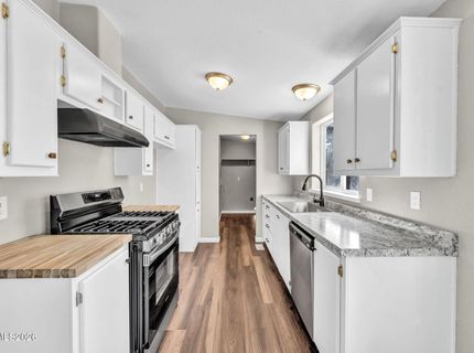 4962 Newport Court, Reno, NV 89506 Photo