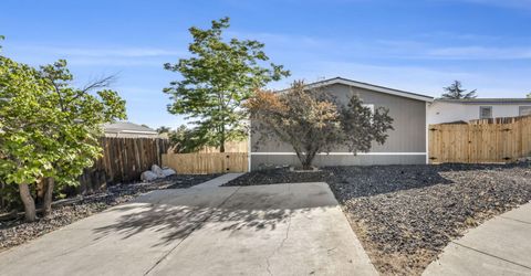 4962 Newport Court, Reno, NV 89506 Photo