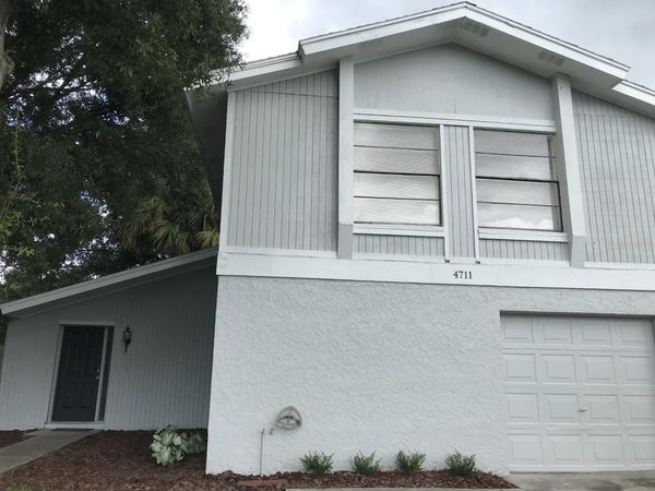 4711 GROVE POINT DRIVE , TAMPA, FL 33624