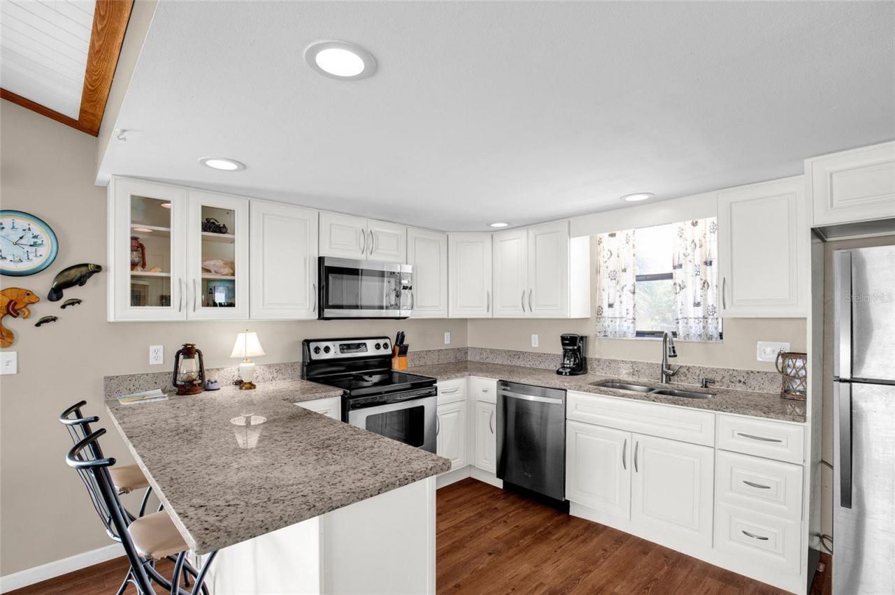 12396 W Standish Drive, Homosassa, FL 34448 Photo