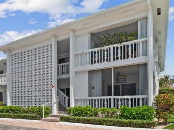 4201 S Ocean Boulevard, Palm Beach, FL 33480