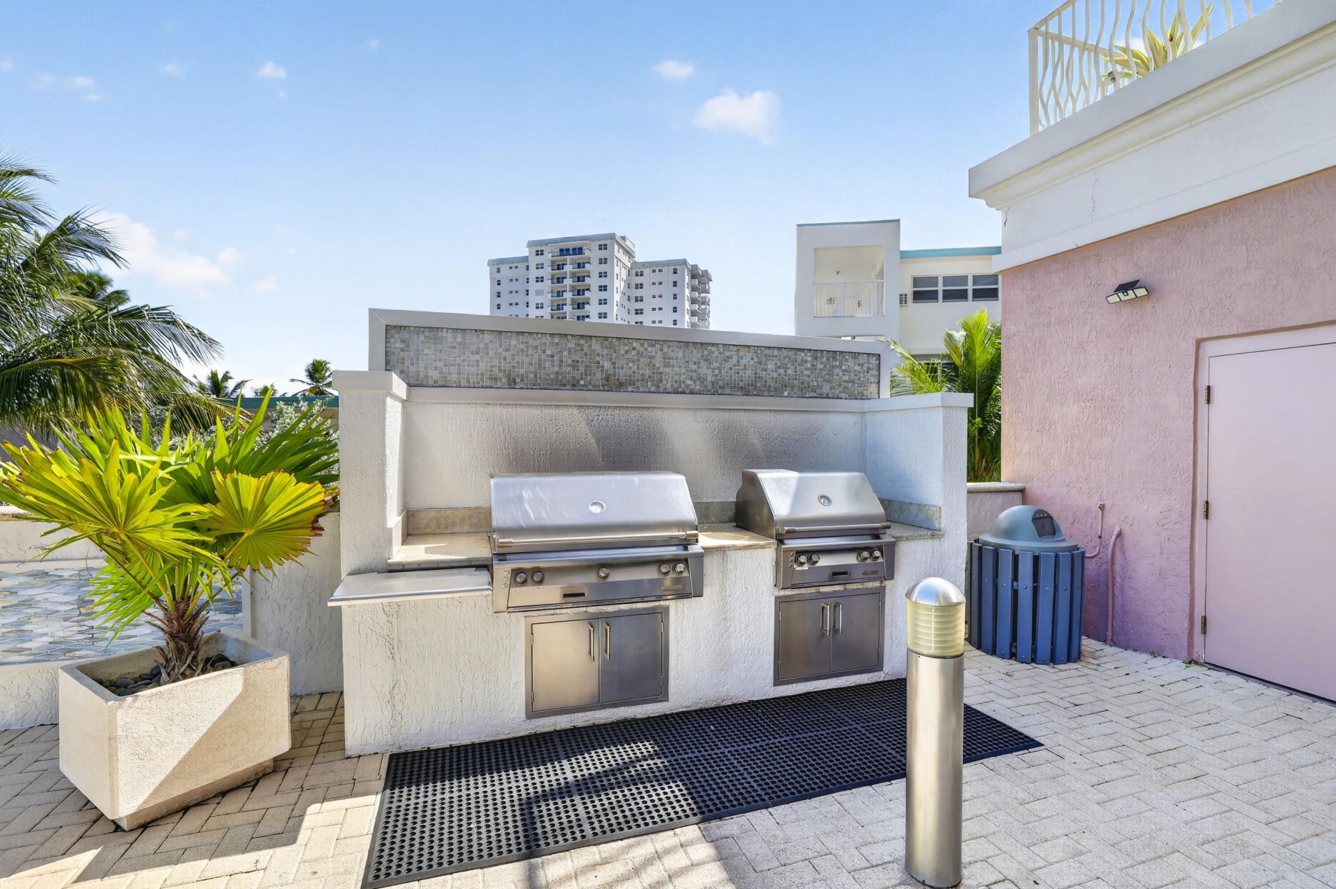 1460 S Ocean Boulevard, Unit 701, Lauderdale by the Sea, FL 33062 Photo