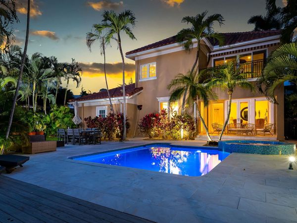 514 SOLAR ISLE Drive, Fort Lauderdale, FL 33301